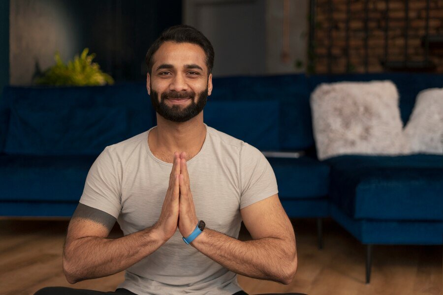 Beginners Yoga For Men 5 Tips To Make Your First Yoga Class Fantastic