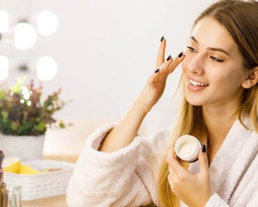 The Top Best 5 Skincare Routine And Products for Winter Skin